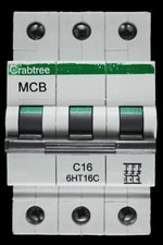 CRABTREE 16 AMP CURVE C 10kA