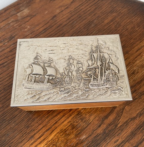 Trinket cigarette box - trinket,