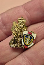 Leeds United A.F.C. Enamel Pin Badge Yellow Club Crest