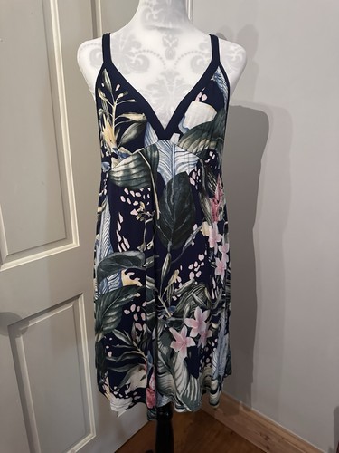 Tropical print love to - tropical,