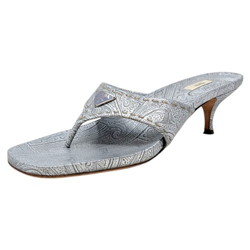 Vintage prada logo kitten heel - prada,