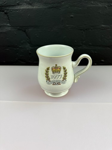Denby queen elizabeth - elizabeth, ii