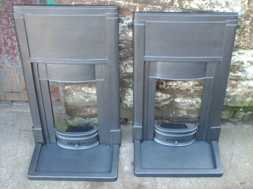Pair art deco - of, iron