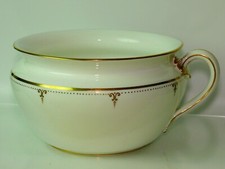 Rare Large George Jones & Sons Manufactured for Harrods Chamber Pot