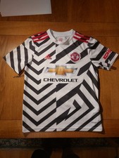 Boys Black & White Adidas Man Utd Football Shirt. OT 110. Age 11-12 152cm.