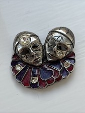 Vintage Brooch Pin Mask Design With Glass Stones