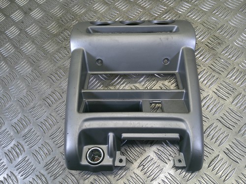 Nissan micra k11 centre - s,