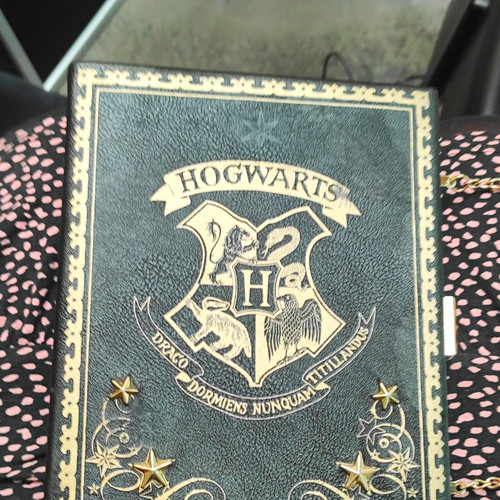 Harry potter hogwarts crest - harry,