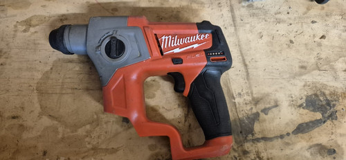Milwaukee m12 12v brushless - milwaukee,