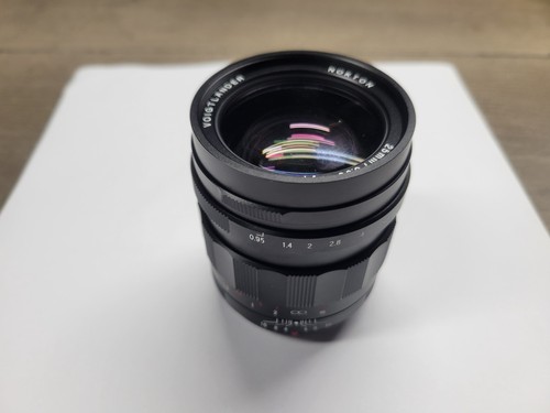 Voigtlander nokton 25mm 95 - nokton, f/0.95