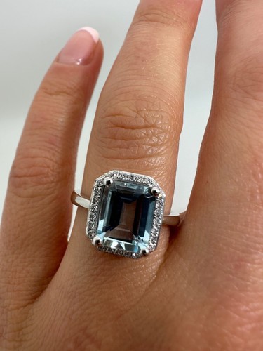 Platinum emerald cut - platinum,