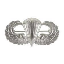 US army paratrooper jump wings
