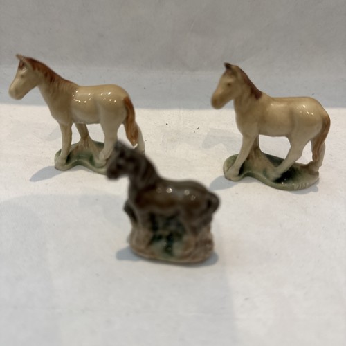 Wade whimsies horse - figures,
