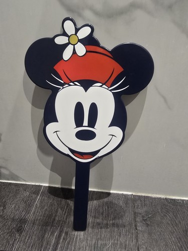 Disney minnie mouse hand - minnie, held