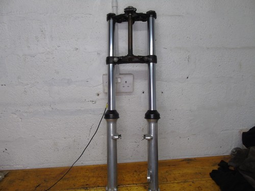 Triumph t120 forks - triumph,