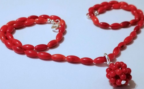 Beautiful red coral necklace - beautiful,
