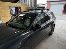 CRUZ  Volvo Bike Rack Pair/Keys/ Black Roof Bars Included Direct Fit To Xc90￼