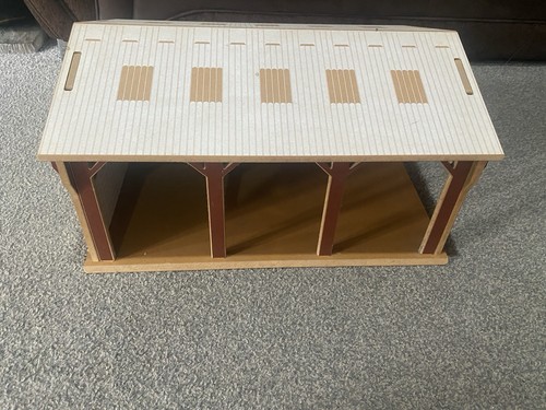 Brushwood big bale shed bay - bale, 3