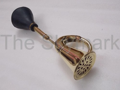 Brass rubber bulb horn trumpet - brass,