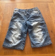Three quarter length jeans (11