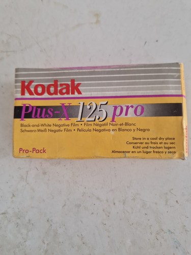 Kodak plus 125 iso 120 - x,
