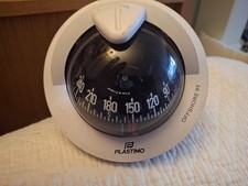 Plastimo Offshore 95 Bulkhead Compass