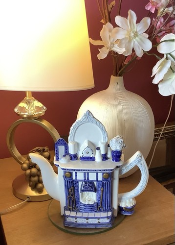 Leonardo tea pot - leonardo,