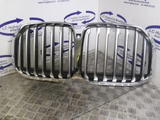 BMW X5 G05 FRONT KIDNEY GRILLS WITH CAMERA HOLE 2019 21454110