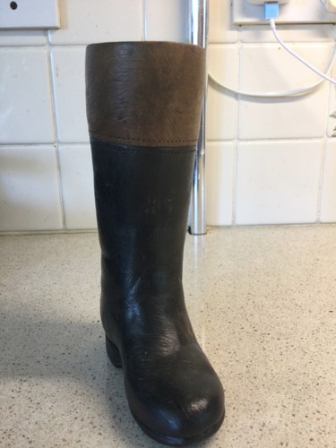 Tony boots handmade pottery - boots,