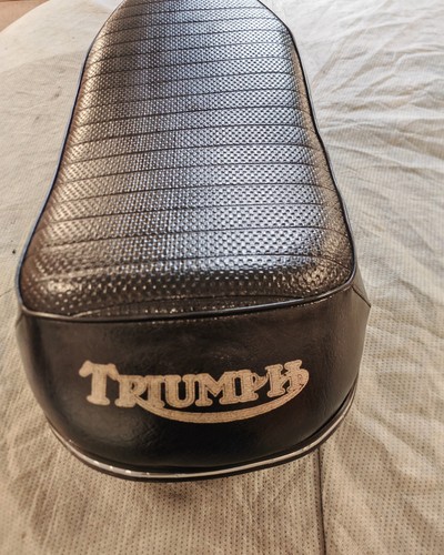 Motorcycle seat classic - seat,