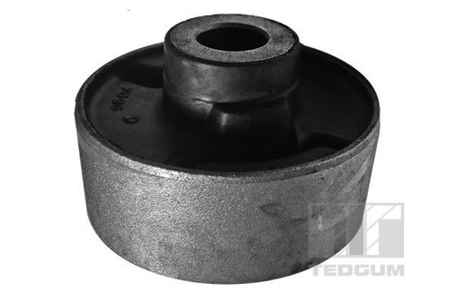 Control arm trailing bush - arm-/trailing,