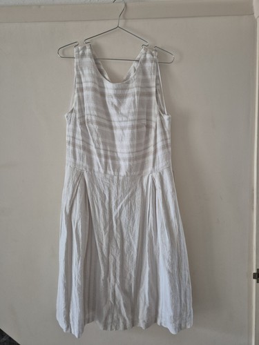 Brand new unworn pretty - brand,