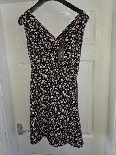 Boohoo black ditsy floral - black,