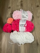 Loops & threads sweet snuggles