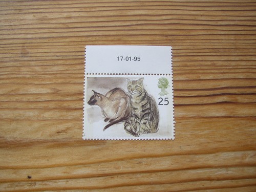 Mnh 25p stamp cats - 25p,