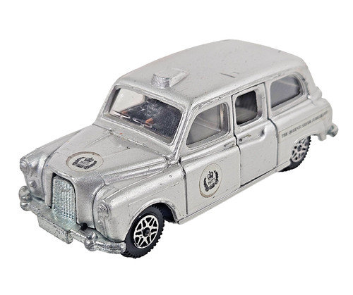 Dinky toys 241 - austin, fx4