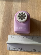 Crafts Too - Daisy Paper Punch