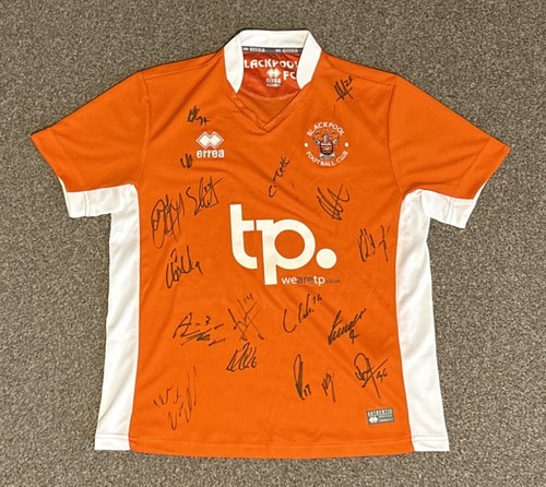 Squad signed blackpool - blackpool, fc