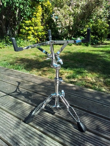 Pearl snare drum stand - drum,
