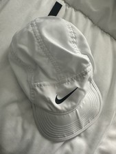 Nike Dri-FIT Fly Unstructured