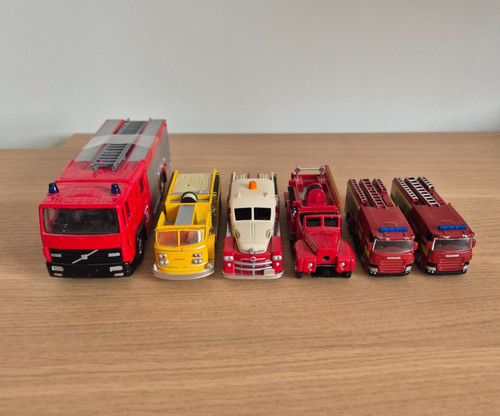 Corgi fire engine - lot, x6