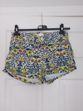 Ladies Shorts - H&M - Floral