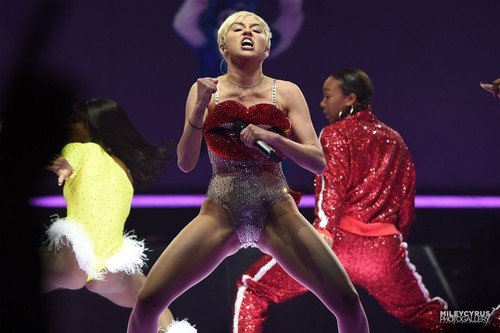 Miley cyrus with sequined - miley,