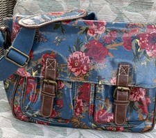 Beautiful LYDC London Large Satchel Style Shoulder Bag with Front Pockets Detail