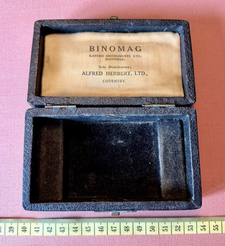Vintage antique box for - /,