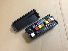 VAUXHALL VECTRA C SIGNUM FUSE BOX ENGINE UNDER BONNET 13240247