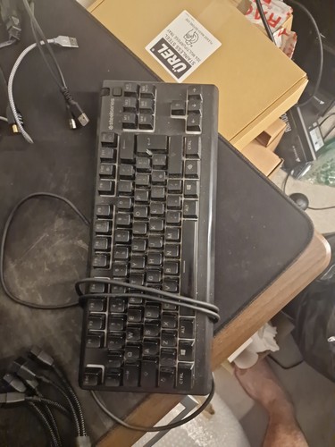 Steelseries apex tkl wired - 3,