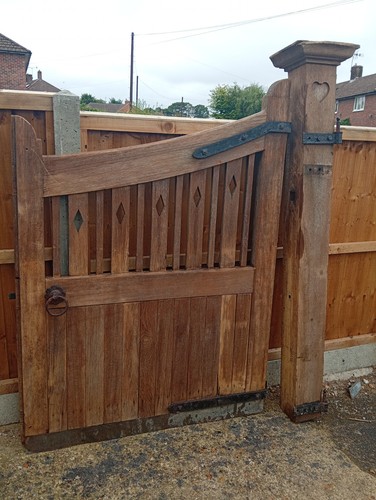 Antique side gate pedestrian - gate,