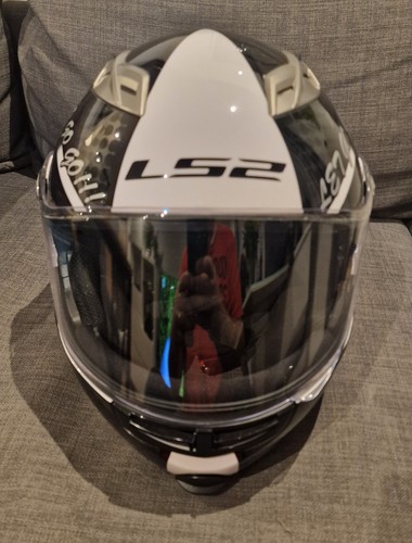 Two helmets ff370 - 2,