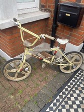 Raleigh   Styler burner bmx.  With  mag Wheels spare or repair